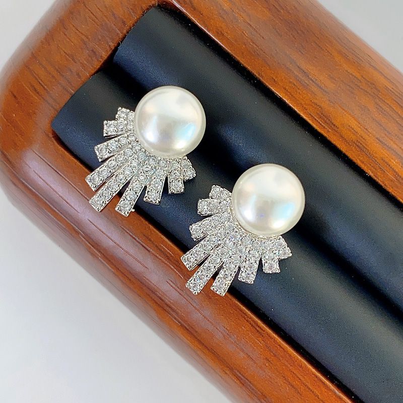 天然淡水珍珠耳钉新款耳环复古款满钻气质简约小众设计感耳饰珍珠项链首饰项链详情图3