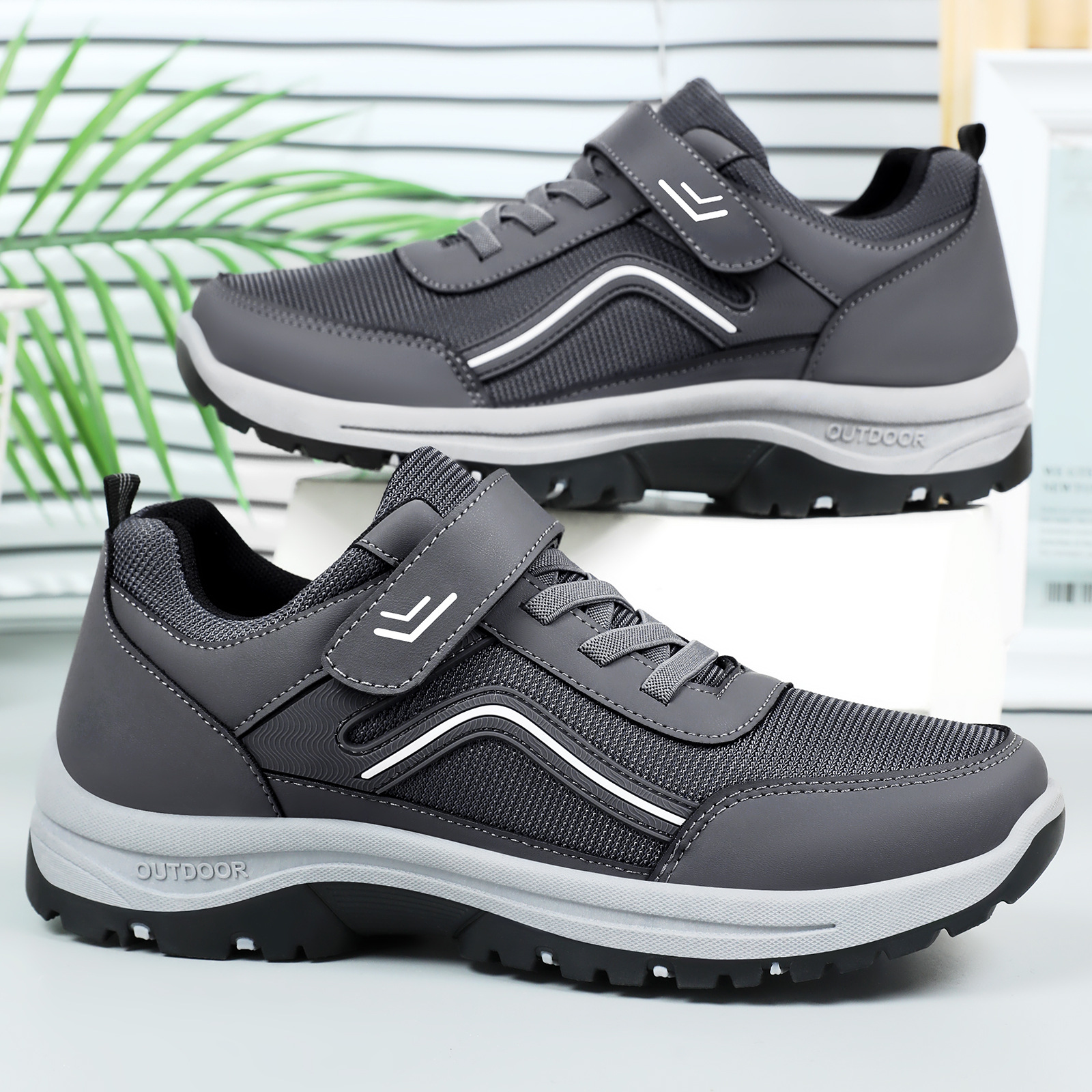 New men's shoes, middle-aged and elderly walking shoes, couple style, dad style, Velcro style, soft-soled, comfortable and casual shoes Specification drawing