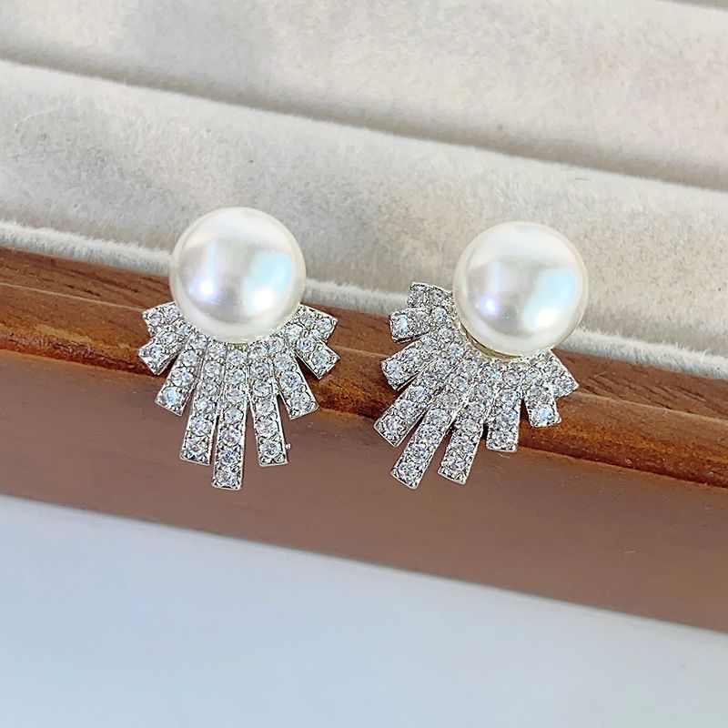 天然淡水珍珠耳钉新款耳环复古款满钻气质简约小众设计感耳饰珍珠项链首饰项链详情图4