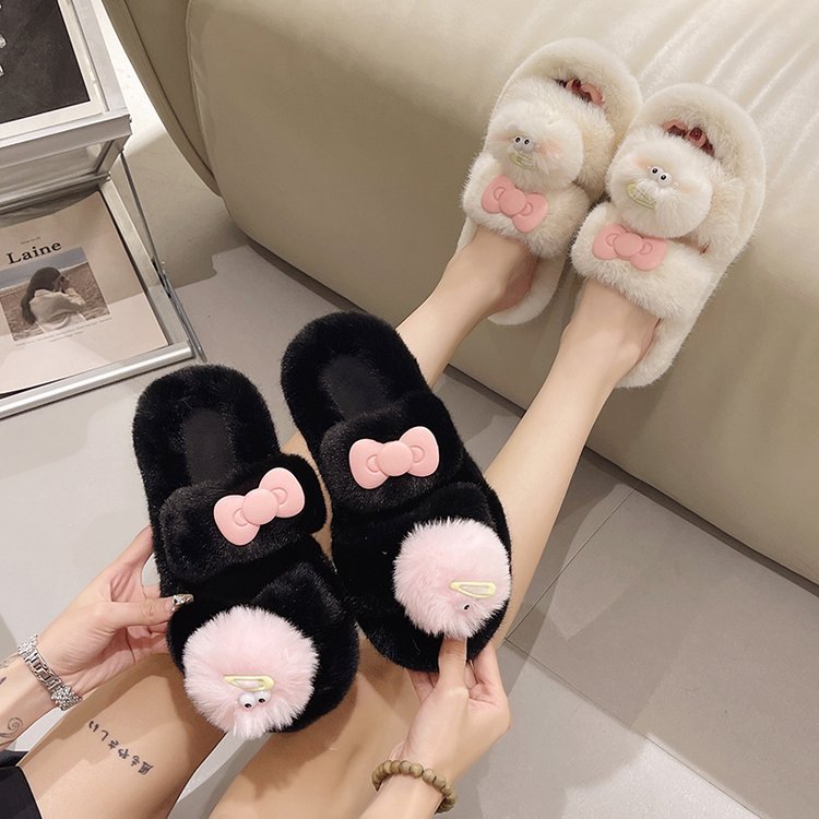 2025 Niche Instagram trendy girl heart cute, creamy, anti-slip, flat, versatile, casual outerwear slippers Specification drawing