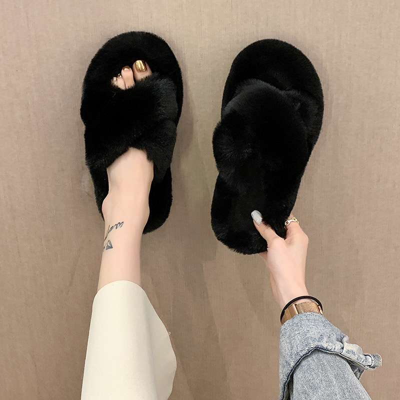 Candy-colored thickened wool slippers for women to wear outside in autumn and winter 2025, a new popular flat one-line thick-soled cotton slippers for women details Picture