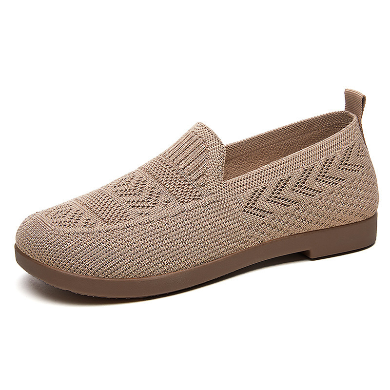 Old Beijing cloth shoes, women's autumn breathable mesh shoes, light one-foot hollowed-out mesh shoes, flat shoes for the elderly and mom shoes Item Picture