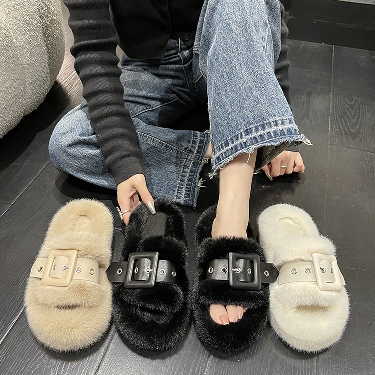 A niche Instagram trendy influencer's thick-soled, versatile outerwear casual fleece one-shoulder cotton slippers for autumn and winter details Picture