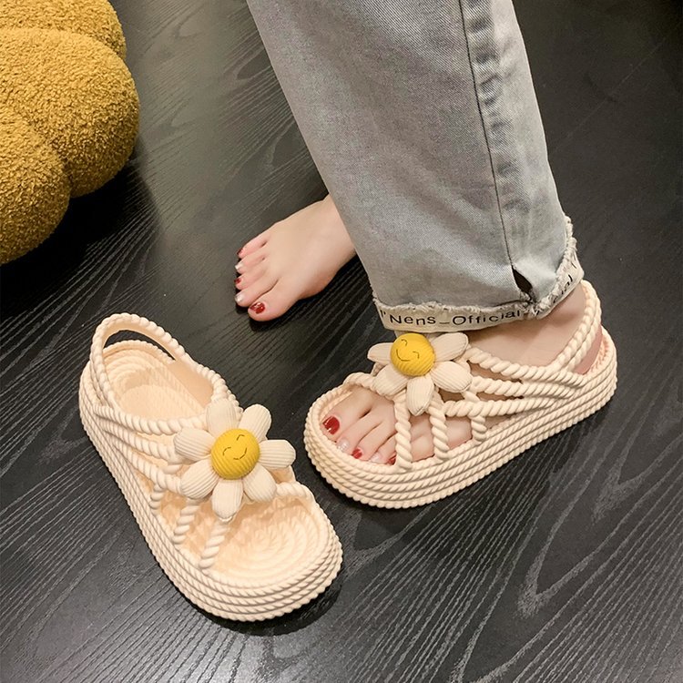 Summer's new women's sandals with hollowed-out EVA Roman shoes, open-toe sponge soles, mid-heel thick-soled and soft-soled women's sandals Application Scenario
