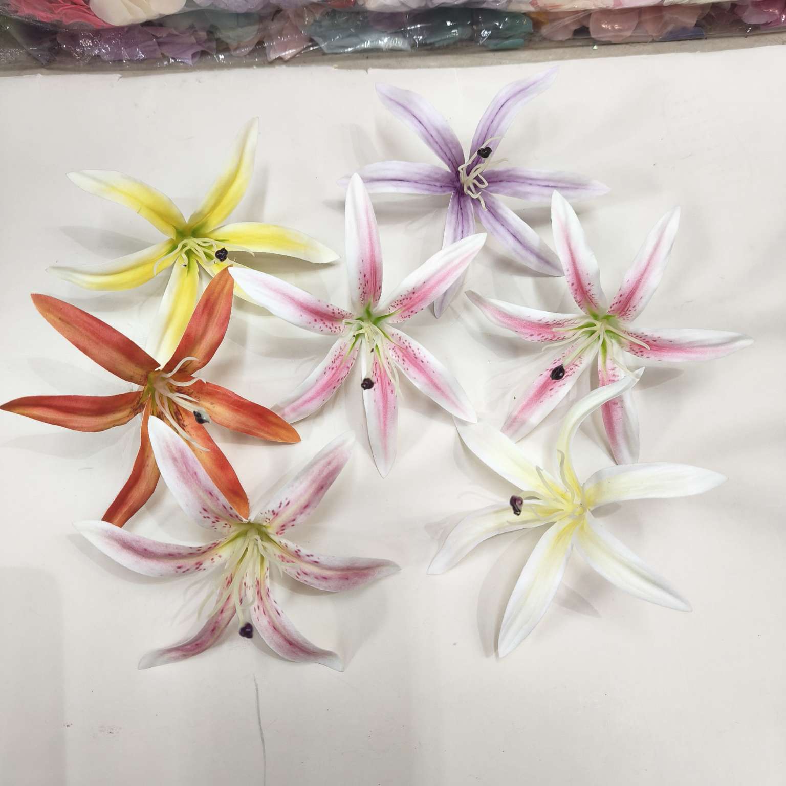Simulated handicrafts: Spring Garden, plastic petals, simulated flowers, silicone artificial flowers, simulated flowers Item Picture