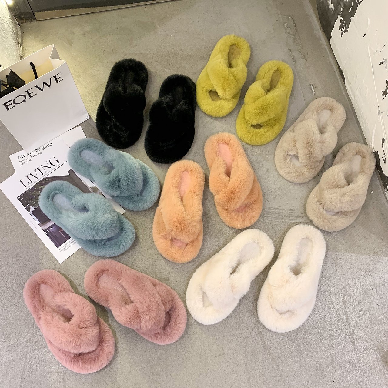 MAO MAO Slippers Women's outerwear 2025 Autumn/Winter New Korean-style flat heel popular Instagram home lazy cool slippers full figure