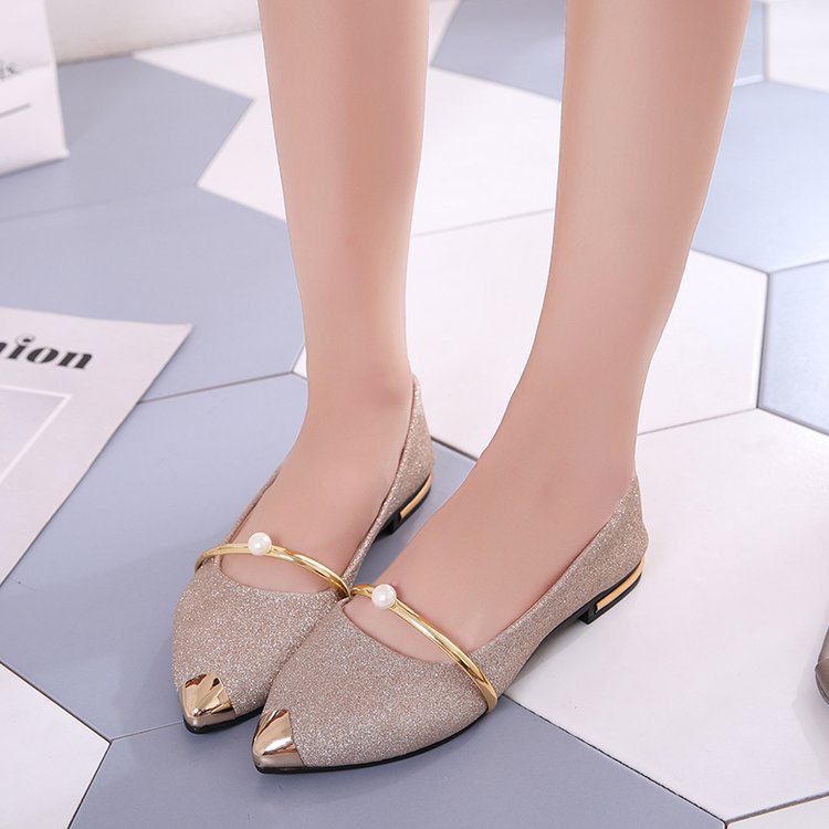 New women's shoes for autumn and spring 2025: Pointed-toe flat shoes, shallow-mouthed sequined pearl soft soles, metal-toe Korean style all-season single shoes details Picture