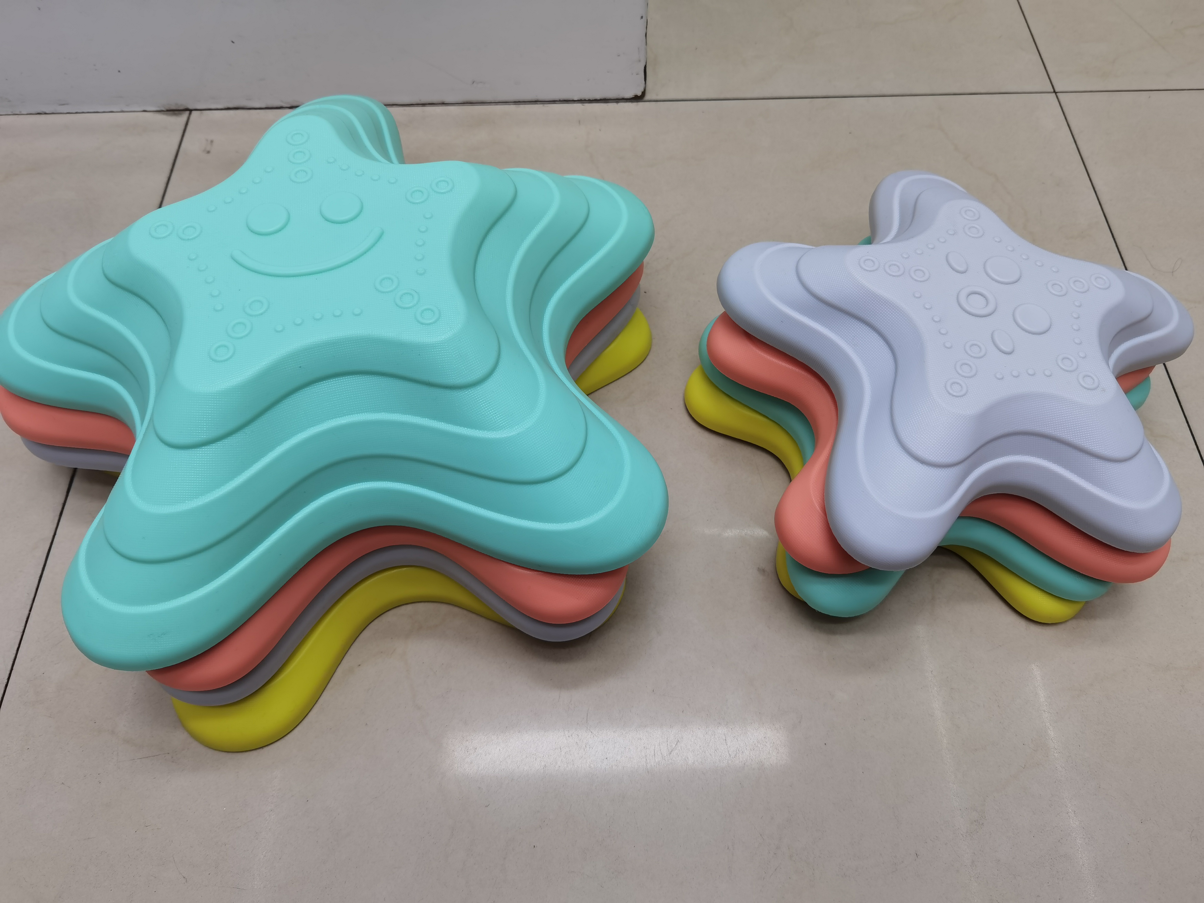 Hualong Toys Starfish Crossing Stones Educational building Blocks DIY plastic children's toy building blocks processing and customization Hualong Toys Starfish Crossing Stones Educational building Blocks DIY plastic children's toy building blocks processing and customization