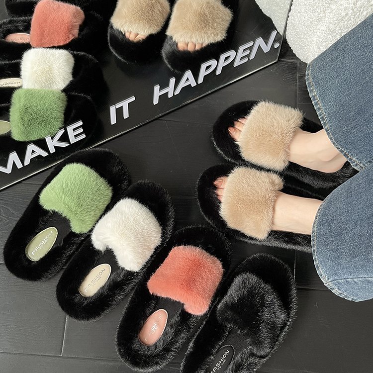 2025 New Instagram-trendy ins flat, versatile, fashionable, niche and high-end woolen slippers for women details Picture