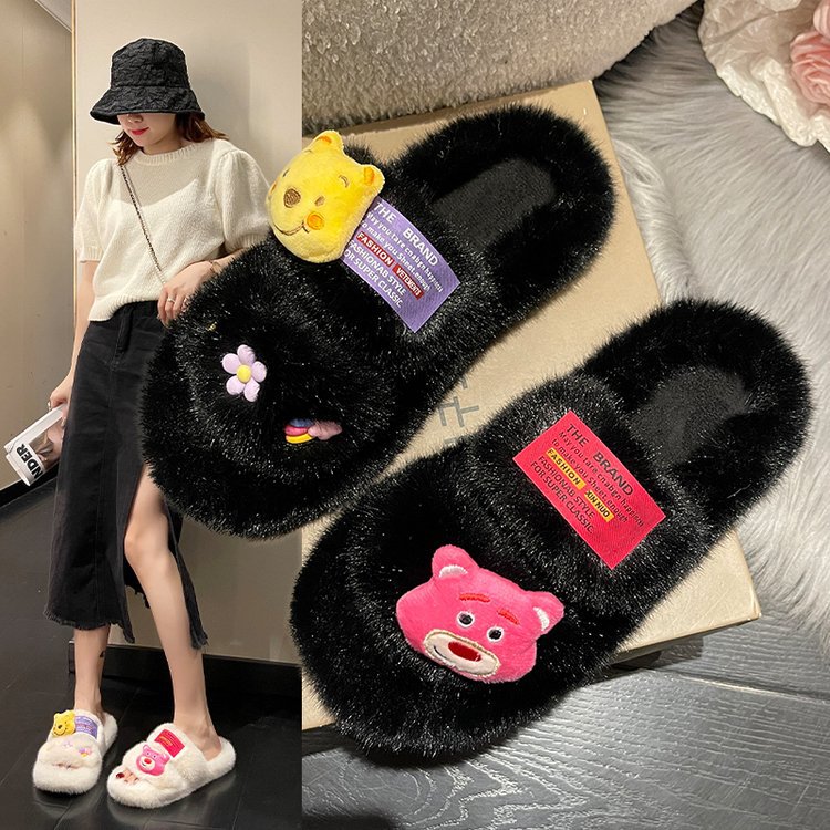 New comfortable and cute plush cotton slippers for women's casual wear in autumn and winter 2025 full figure