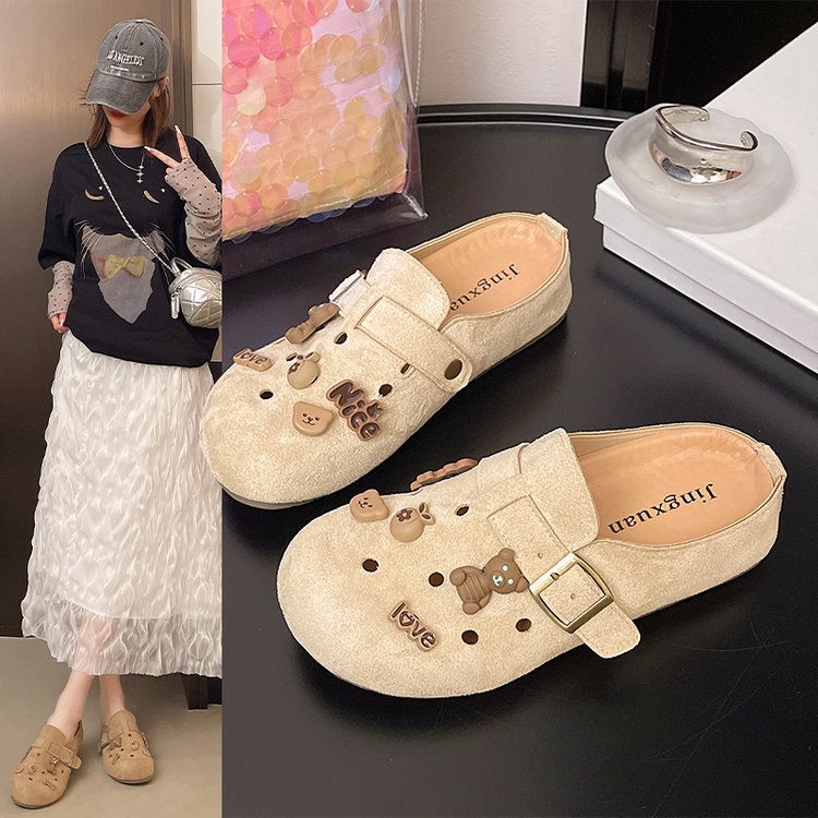 Retro Boken shoes for women with soft soles, 2025 new spring/Summer casual and versatile, cute hole head Boken half-slippers full figure
