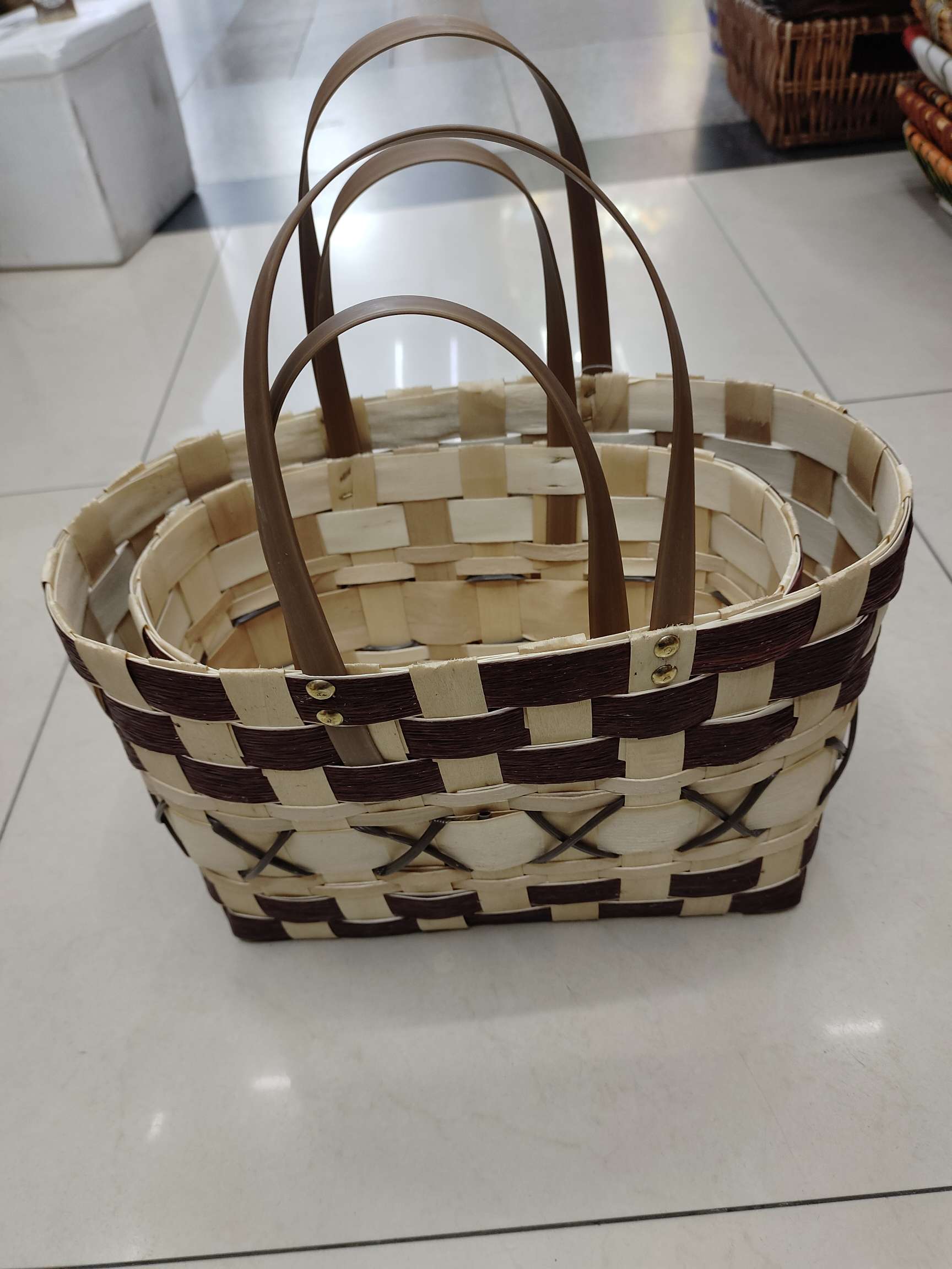 工艺品礼品木质工艺品，礼品、工艺品、木质工艺品、木片手提包、彩色木质工艺品手提包木质工艺品/木片精致手提包产品图