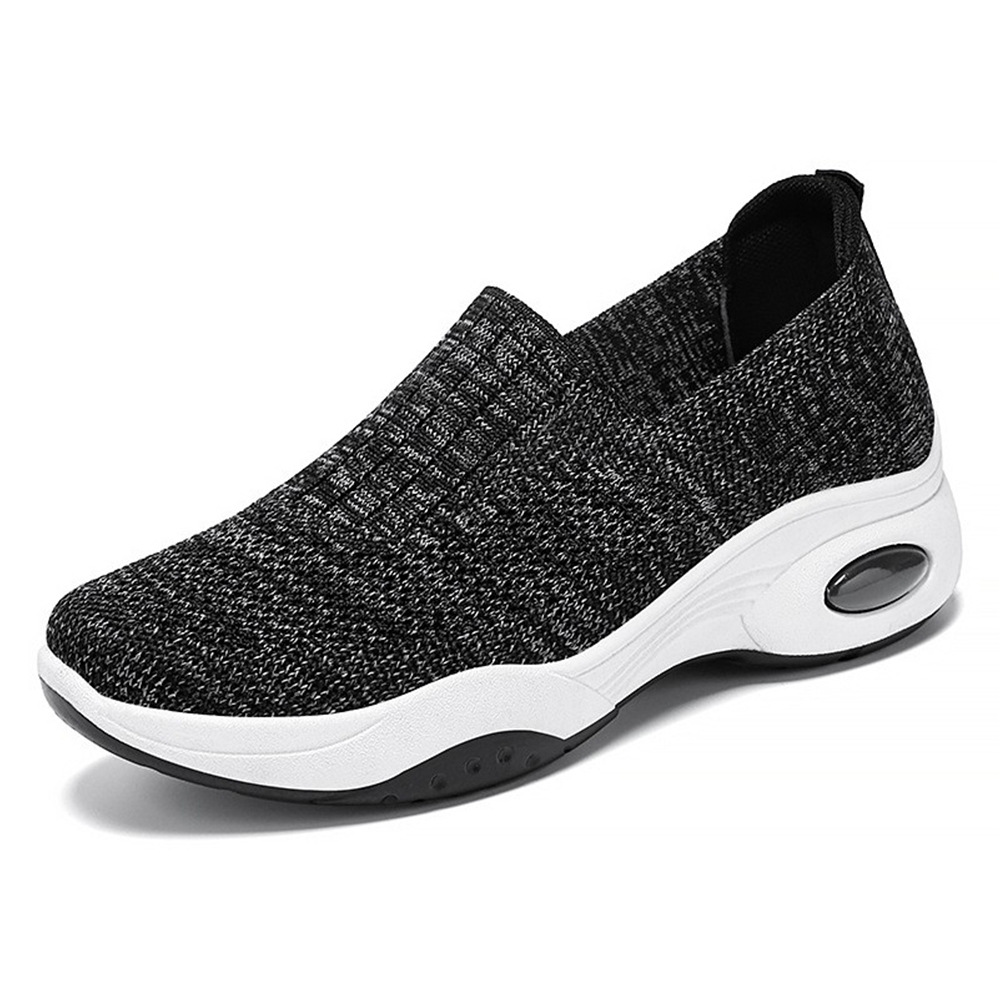Women's Shoes 2025 Autumn new style one-piece large-sized flat casual sports shoes, women's breathable mesh shoes Item Picture
