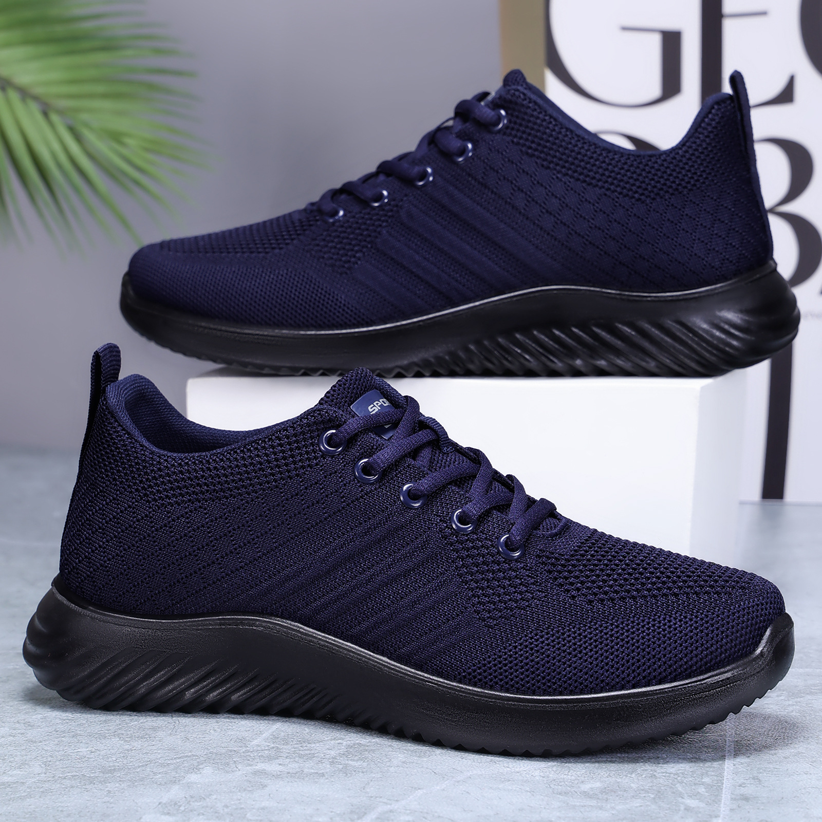 Men's shoes, sports shoes, autumn new style soft-soled breathable work shoes, casual mesh men's running shoes, trendy shoes, versatile sneakers details Picture