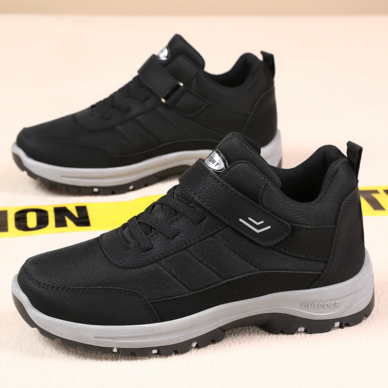 New autumn workwear shoes for men, factory direct sales, outdoor casual shoes for the elderly, Velcro trendy walking shoes, dad shoes full figure