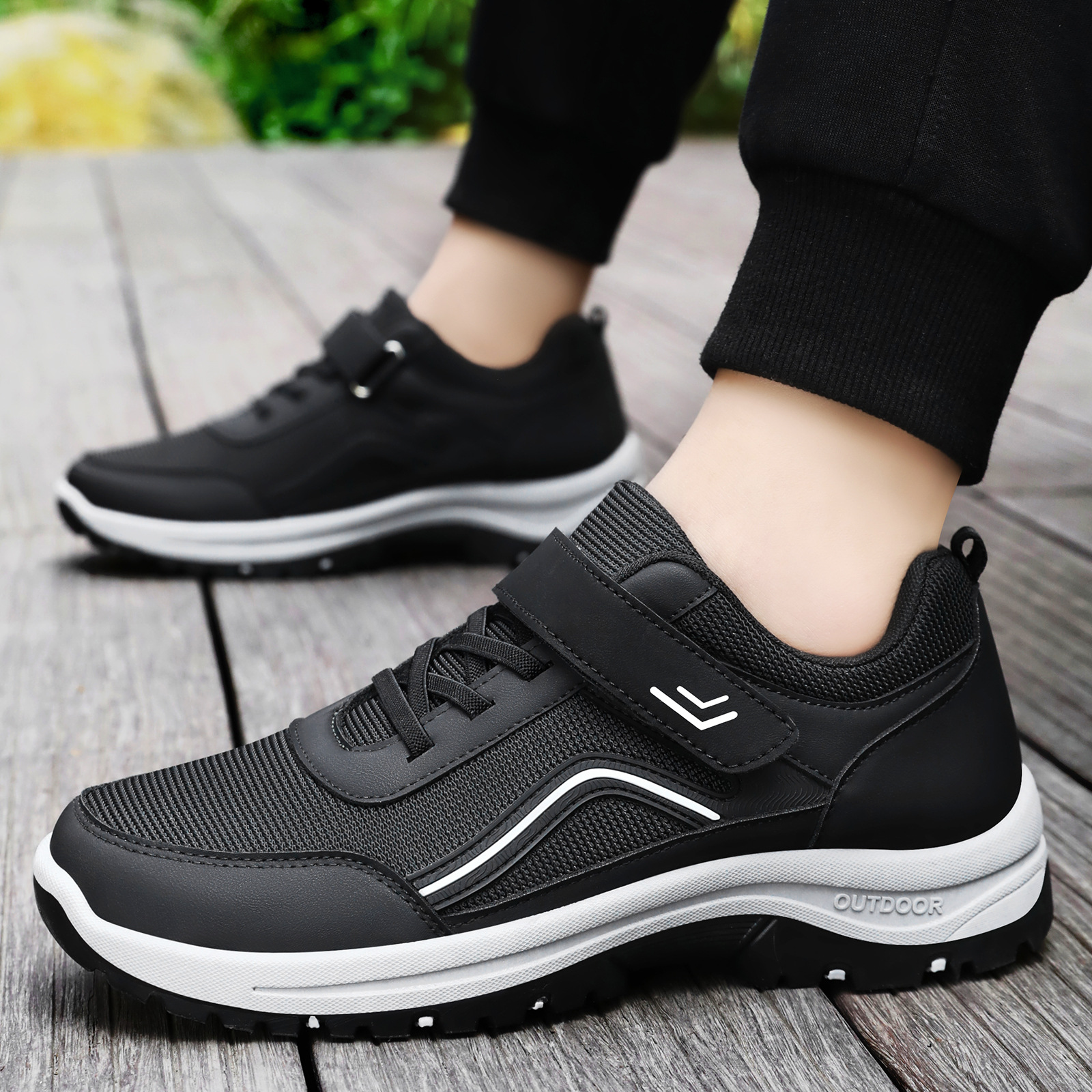 New men's shoes, middle-aged and elderly walking shoes, couple style, dad style, Velcro style, soft-soled, comfortable and casual shoes details Picture