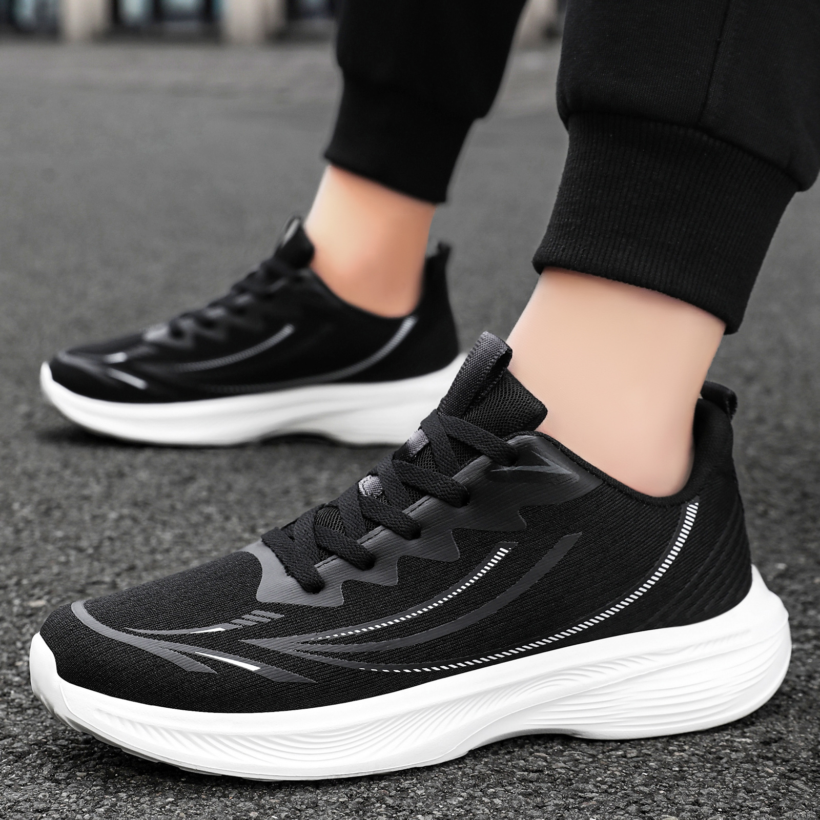 Men's shoes, sports shoes, fashionable and versatile, breathable mesh shoes, comfortable and trendy single shoes, soft soles, not tiring to the feet, running shoes details Picture