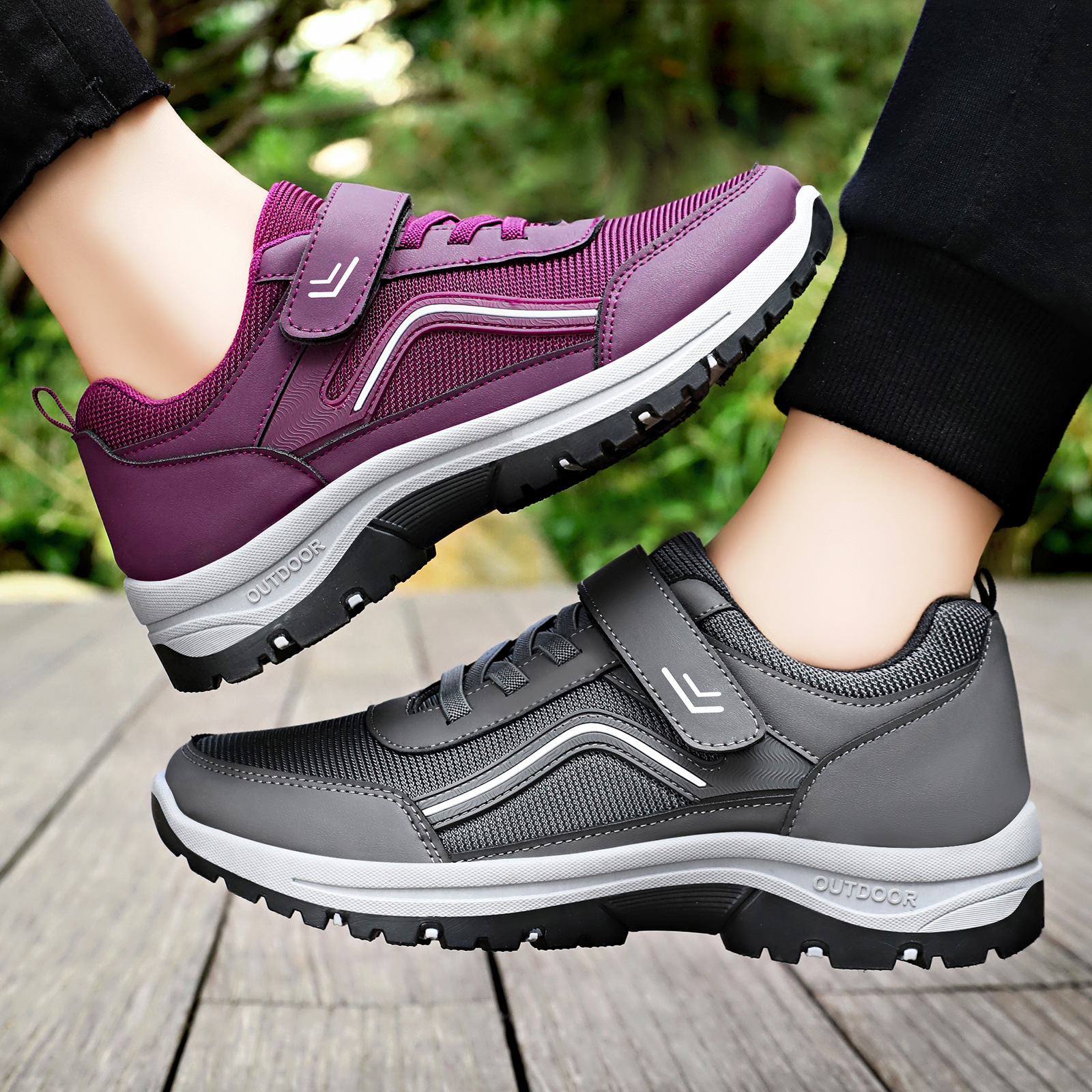 Women's versatile walking shoes, couple style shoes for middle-aged and elderly mothers, Velcro style casual shoes, soft-soled comfortable women's shoes Application Scenario