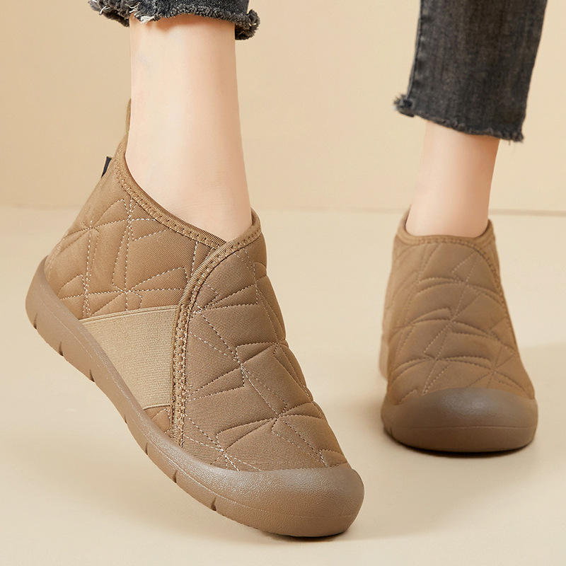 New winter cotton shoes for women, old Beijing cotton shoes for middle-aged and elderly mothers, with added fleece and thickened warmth, one foot snow boots Specification drawing