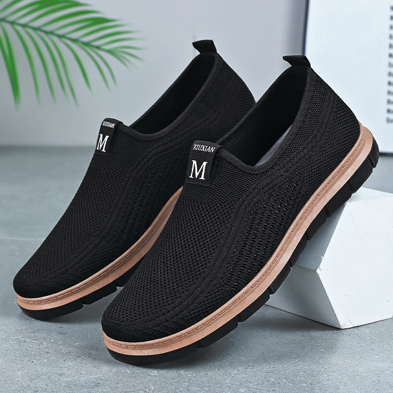 Wholesale and consignment of men's autumn new style casual shoes for the elderly, old Beijing cloth shoes for one foot, breathable dad shoes full figure