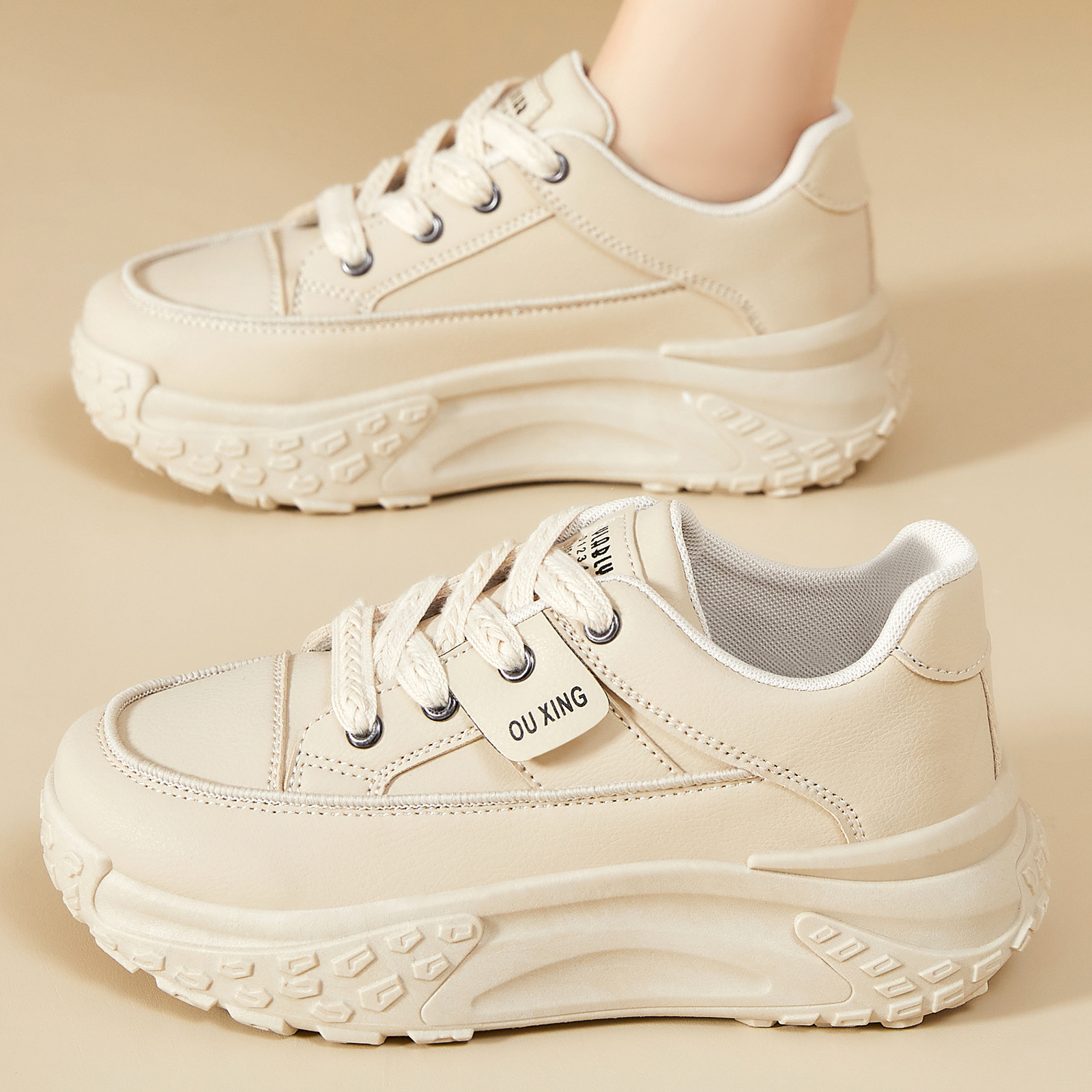 Versatile women's shoes, new fashionable and trendy thick-soled shoes, lace-up casual shoes, insole height-increasing without tiring feet, single shoes for consignment Specification drawing