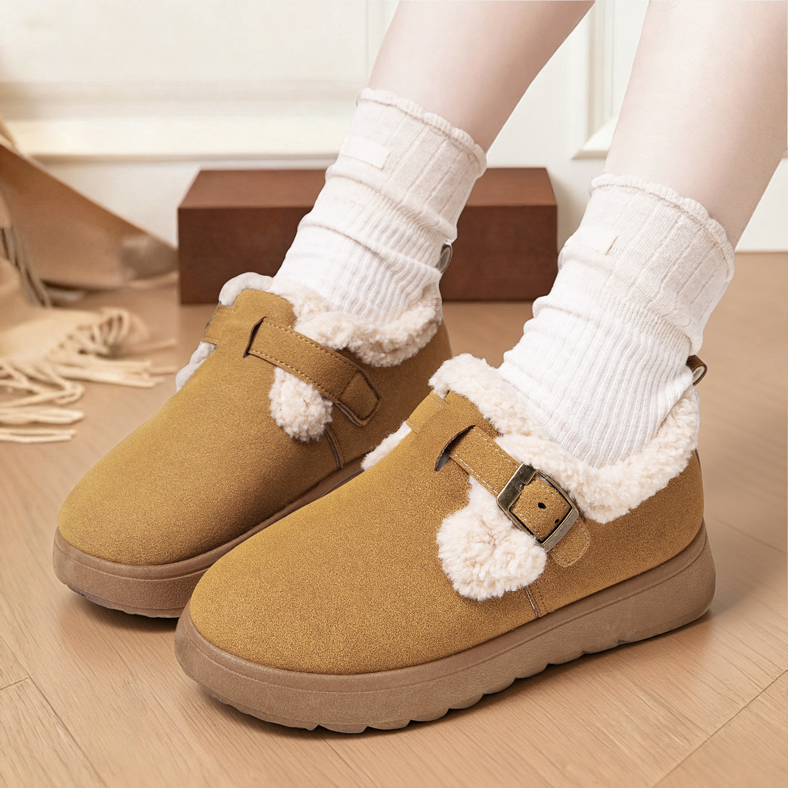 New winter fashion and versatile cotton shoes for women, fleece and thickened cotton boots, cross-border one-foot snow boots for consignment full figure
