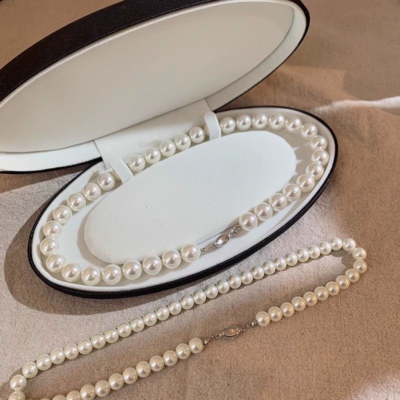 Shi Family Pearl Necklace, a high-quality imitation pearl necklace for the general public, with a light luxury design and a perfect round 2025 new style. It's a versatile bestseller detail image 9