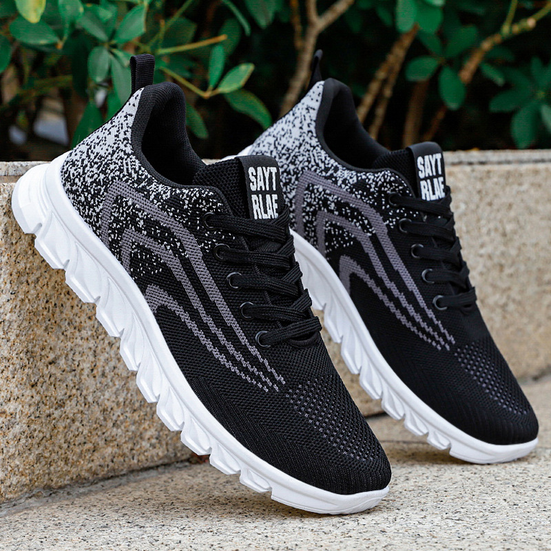 Sneaker Men 2025 Autumn New style running shoes Breathable Korean version trendy casual shoes fashionable lace-up shoes men Application Scenario