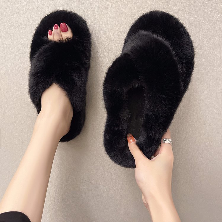 The new Korean version of the "MAO MAO Slippers" for women in the autumn and winter of 2025, which are suitable for lazy people to wear outside, are cross-soled thick-soled open-toe slippers Specification drawing