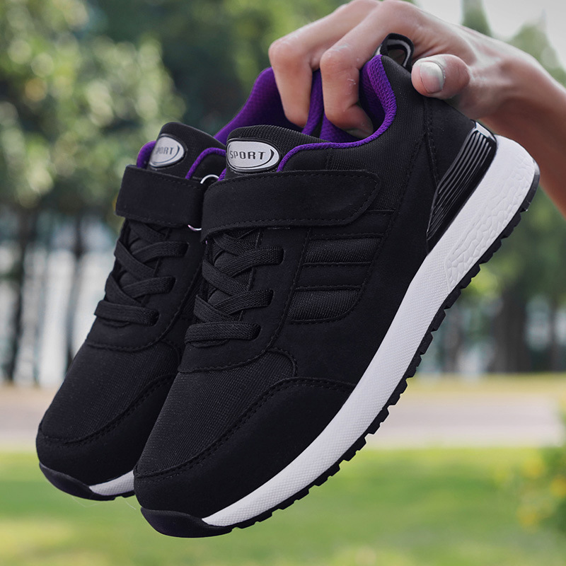 Kangtai Shoe Factory's autumn collection of sports shoes for middle-aged and elderly people: Mom shoes, soft-soled casual couple shoes, Dad shoes, and walking shoes Specification drawing