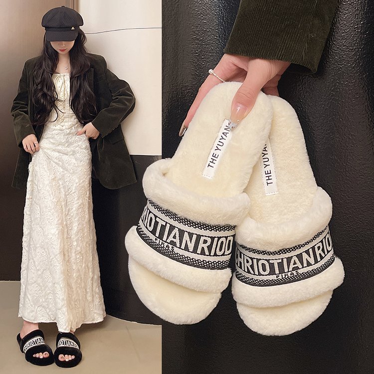 Xiaoxiang-style woolen slippers for women's fashionable outerwear in the autumn and winter of 2025, new flat-bottomed embroidered letter one-line cotton slippers full figure