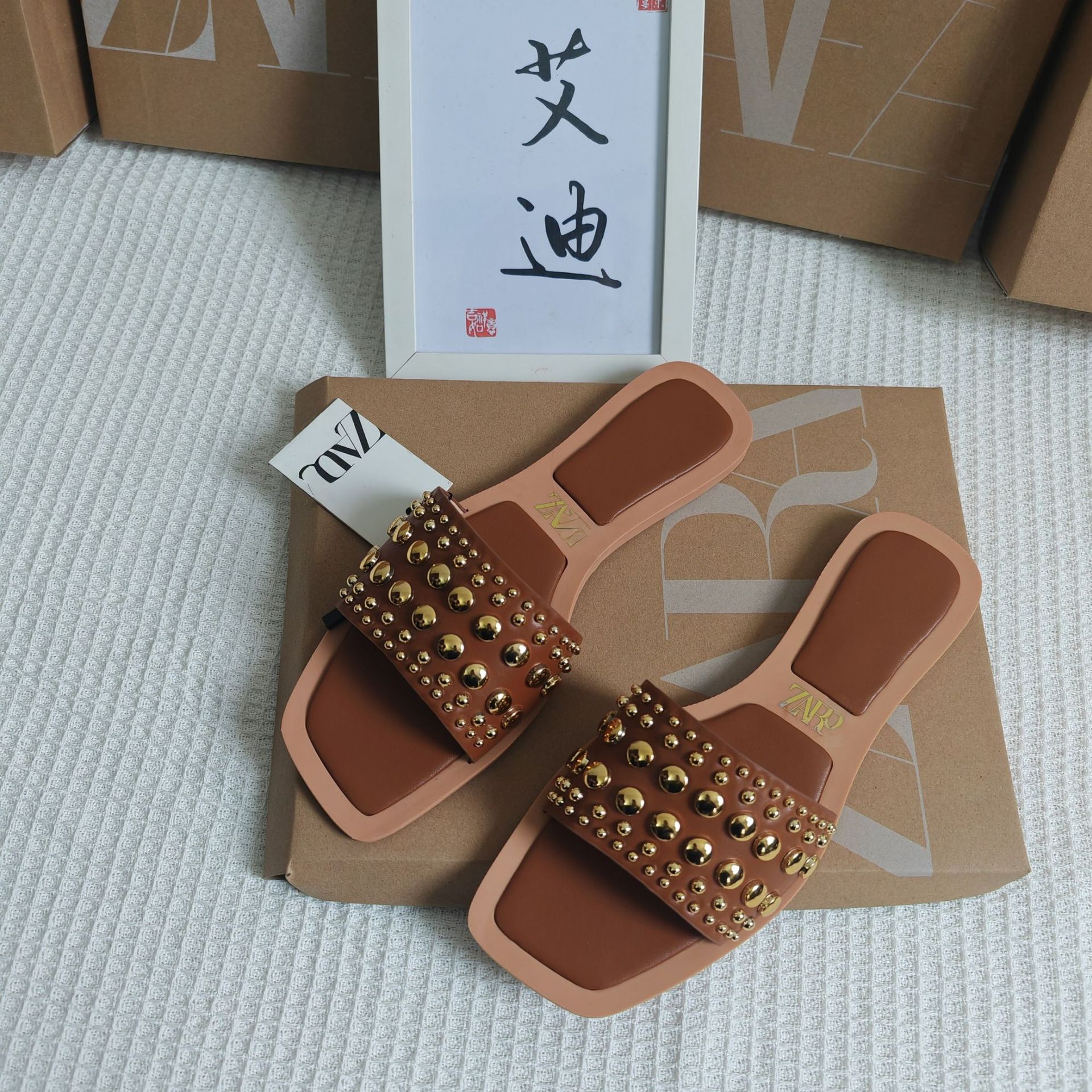 New ZAR flat sandals for women in large sizes in Europe and America /slippers Application Scenario