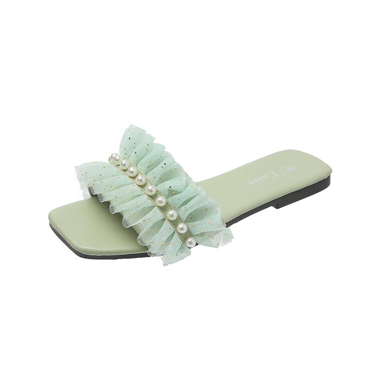 In the summer of 2025, the new style of cool slippers for women is a must-have. Wearing fashionable sandals with a fairy style and casual single shoes for women Item Picture