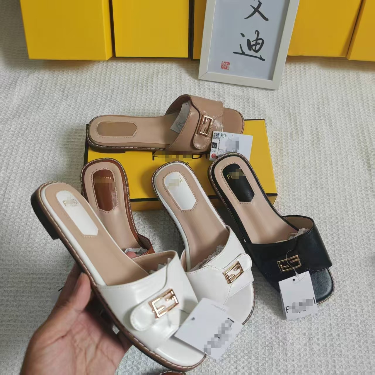 International station Instagram Cross-border foreign trade bestseller FDi flat sandals, one-line metal F-buckle flat sandals Specification drawing