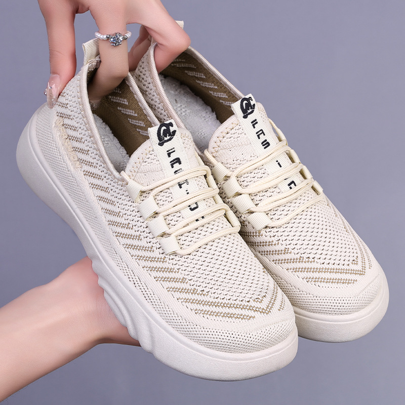 New autumn versatile fei-woven breathable women's shoes, mesh mom shoes, soft-soled comfortable casual shoes details Picture