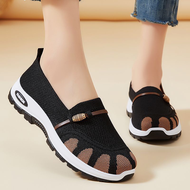 Soft-soled cloth shoes for women, not tiring to the feet, casual single shoes for autumn new style, mom shoes, one-step soft-soled breathable women's shoes details Picture