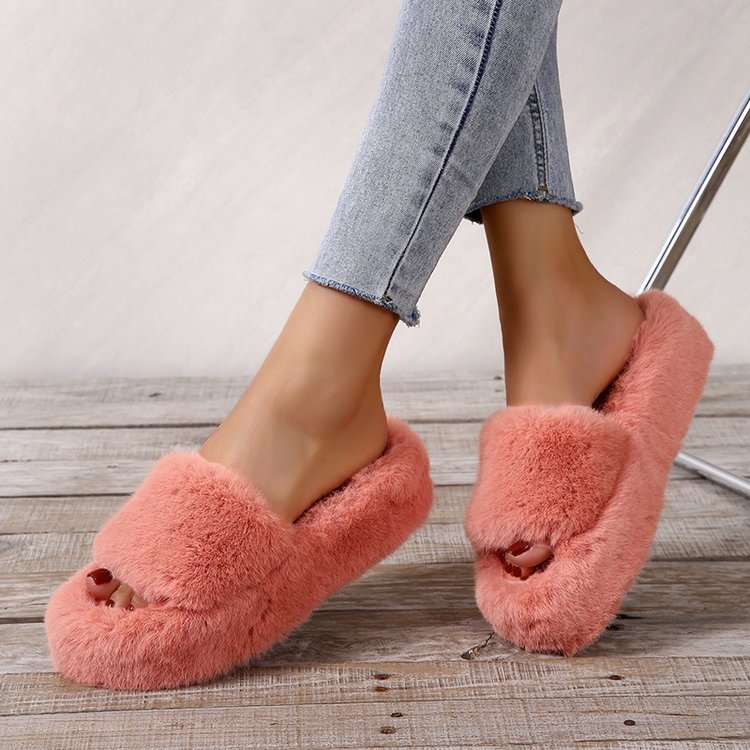 In the autumn and winter of 2025, there are Korean Instagram-friendly anti-slip thick-soled large-sized cotton slippers for women to wear outside details Picture