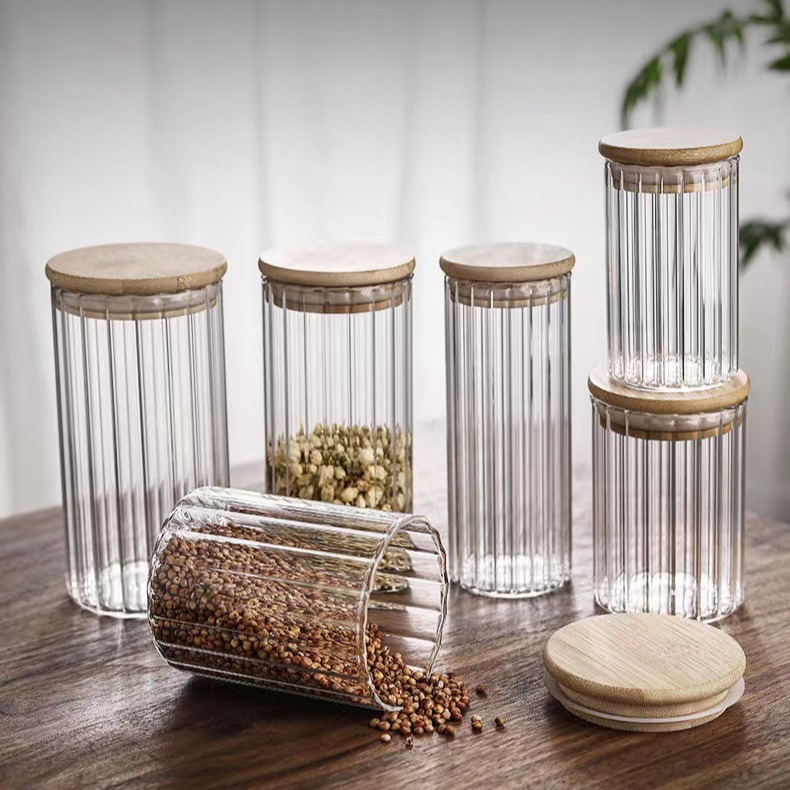 竖纹玻璃茶叶罐密封防潮家用玻璃零售收纳罐白底实物图