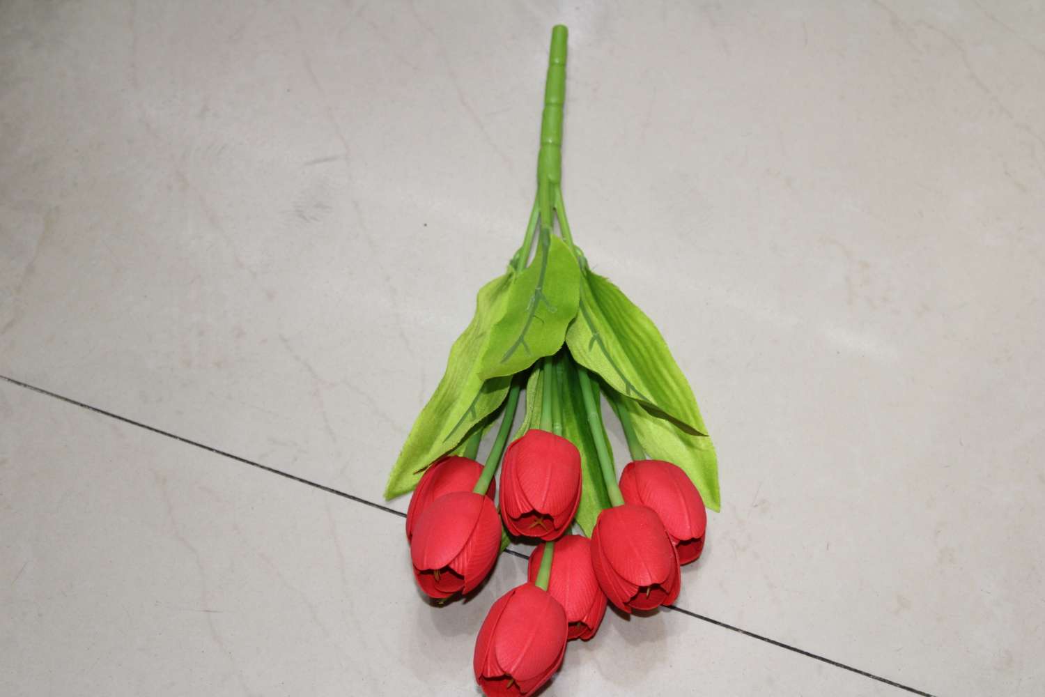 A variety of creative simulation handicrafts, handcrafted ornaments, gifts and decorative artworks are available for selection details Picture