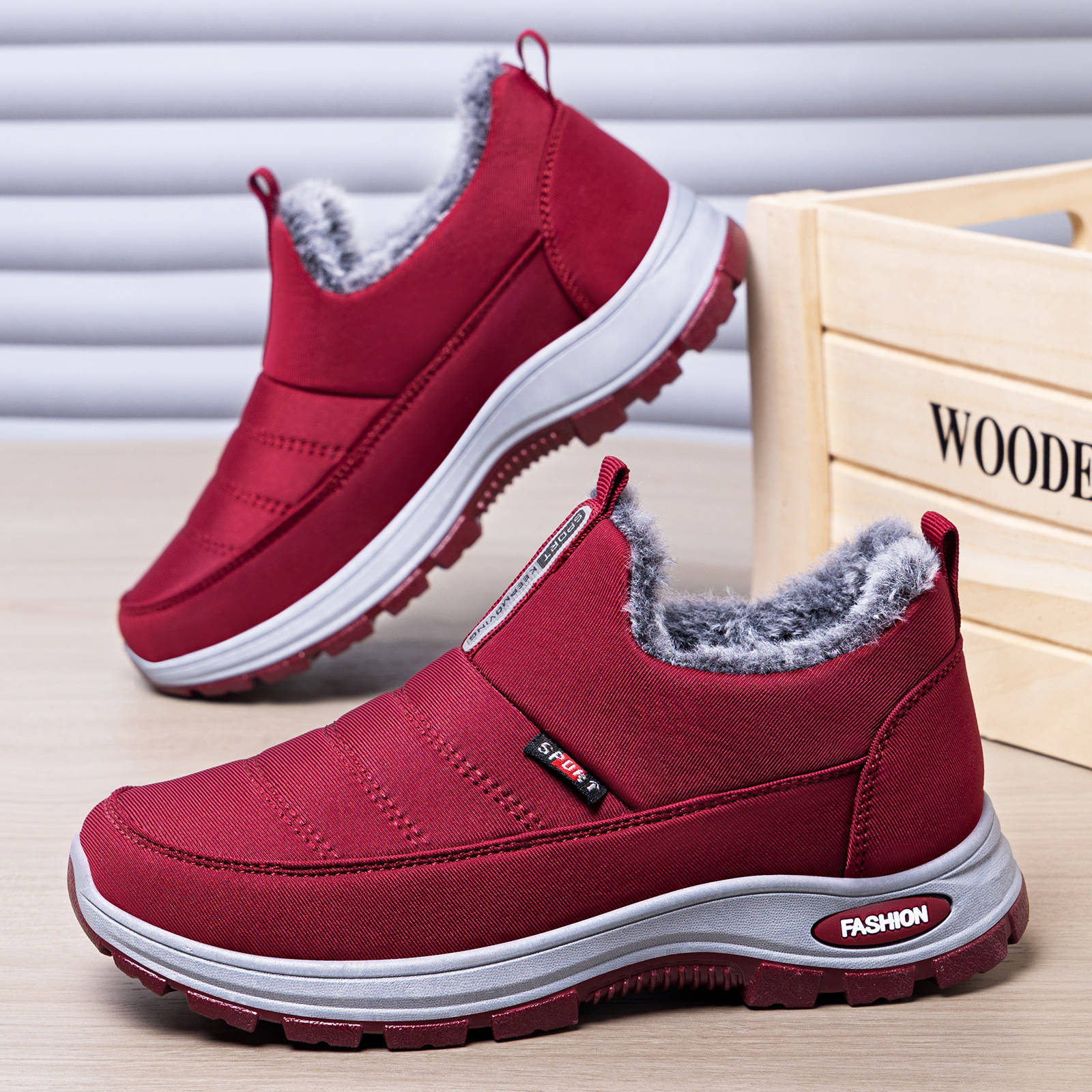 Women's shoes, cotton shoes, winter new style, fleece and thickened, versatile snow boots, cross-border casual shoes, one-foot couple cotton boots full figure