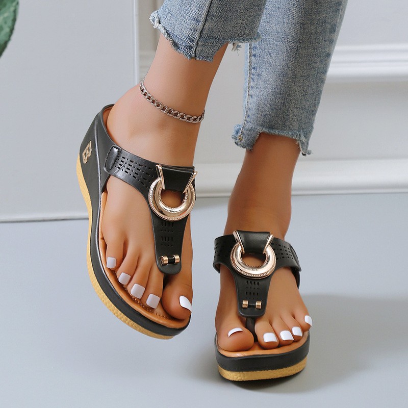 Cross-border foreign trade women's shoes 2022 Summer new style beach toe wedge heel sandals, women's European and American women's sandals in stock details Picture