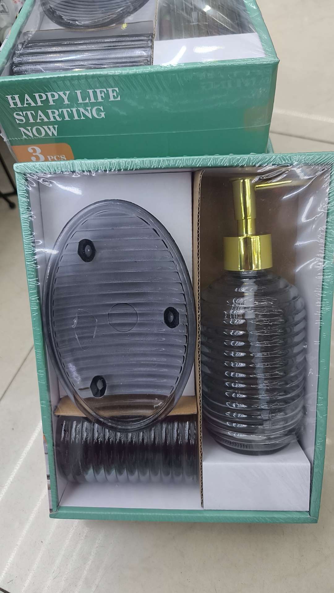 玻璃工艺品实物图