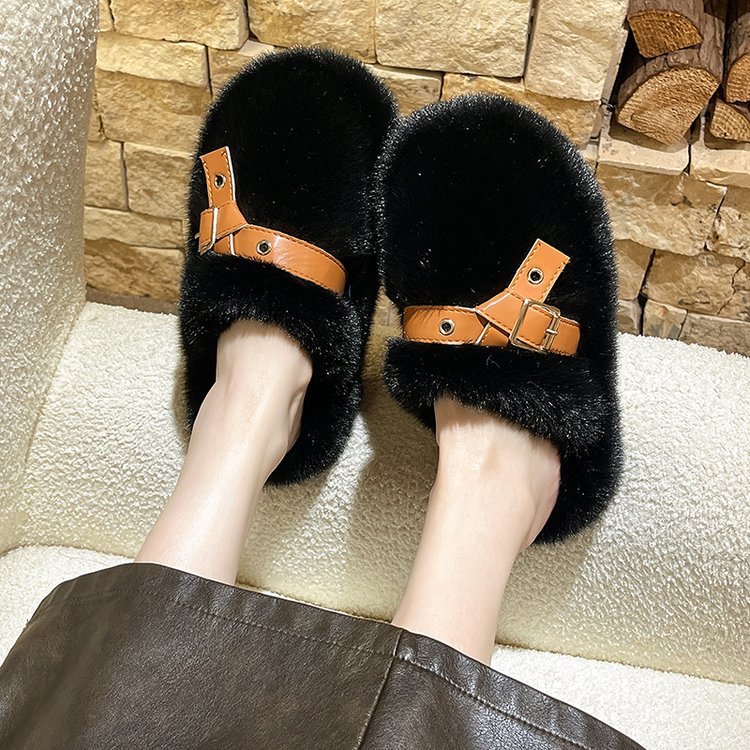 Belt buckle thick-soled woolen slippers for women 2025 autumn/Winter new Korean style, large-sized woolen slippers for women to wear outside in Baotou, trendy Application Scenario