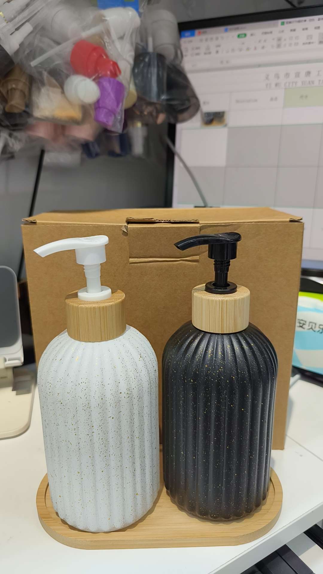 Glassware, glass bottles, daily necessities, hand sanitizer bottles Item Picture