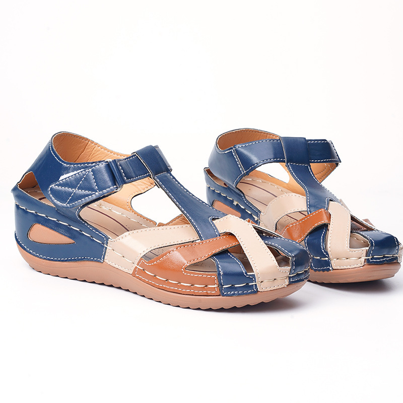 The 2023 summer new style of European and American retro round-toe wedge heel women's Roman sandals with cross buckles Item Picture