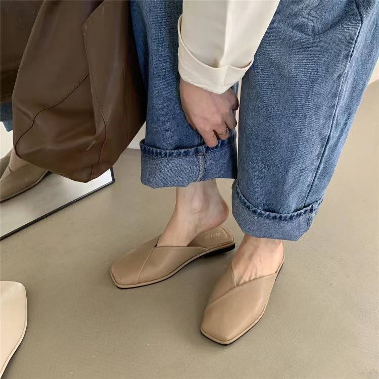 The 2023 new summer half-drag women's shoes with flip-flops, fashionable mules, and trendy cool flip-flops on Instagram details Picture
