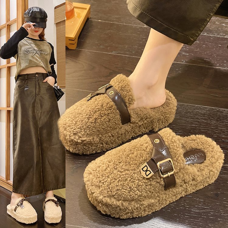 Fashionable muffin thick-soled toe cap half-slipper women's outerwear 2025 new autumn and winter lambskin wool shoes with velvet cotton slippers full figure