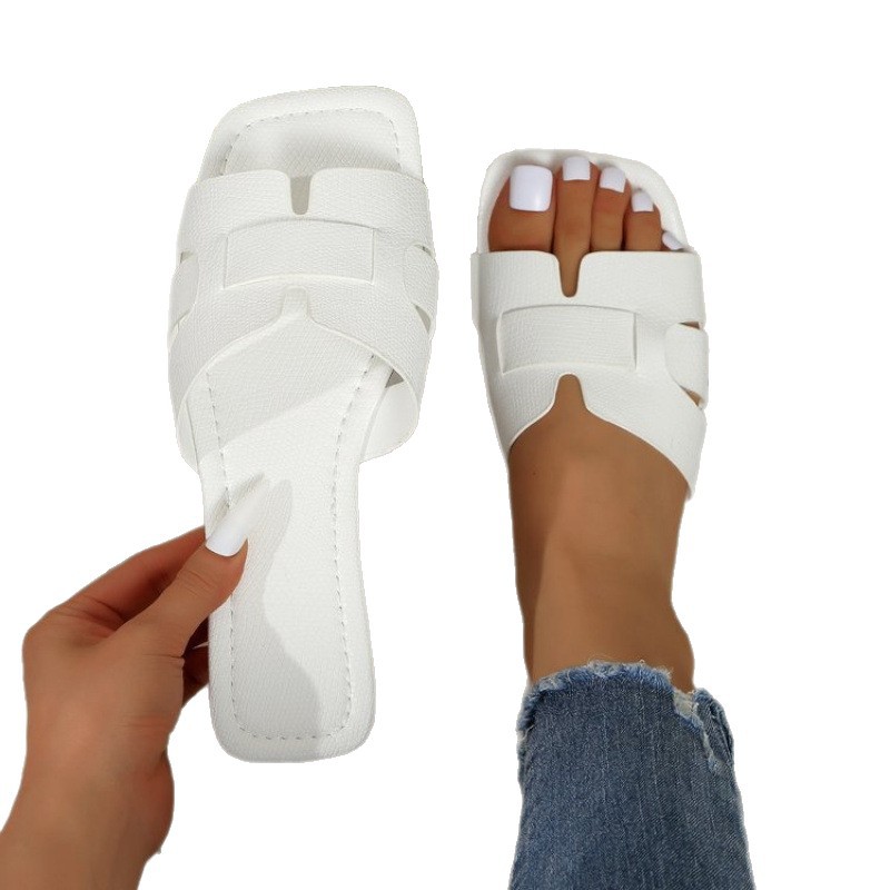 Fashionable foreign trade cross-border large-size women's summer outdoor wear one-piece beach soft-soled square-toed flat sandals Item Picture