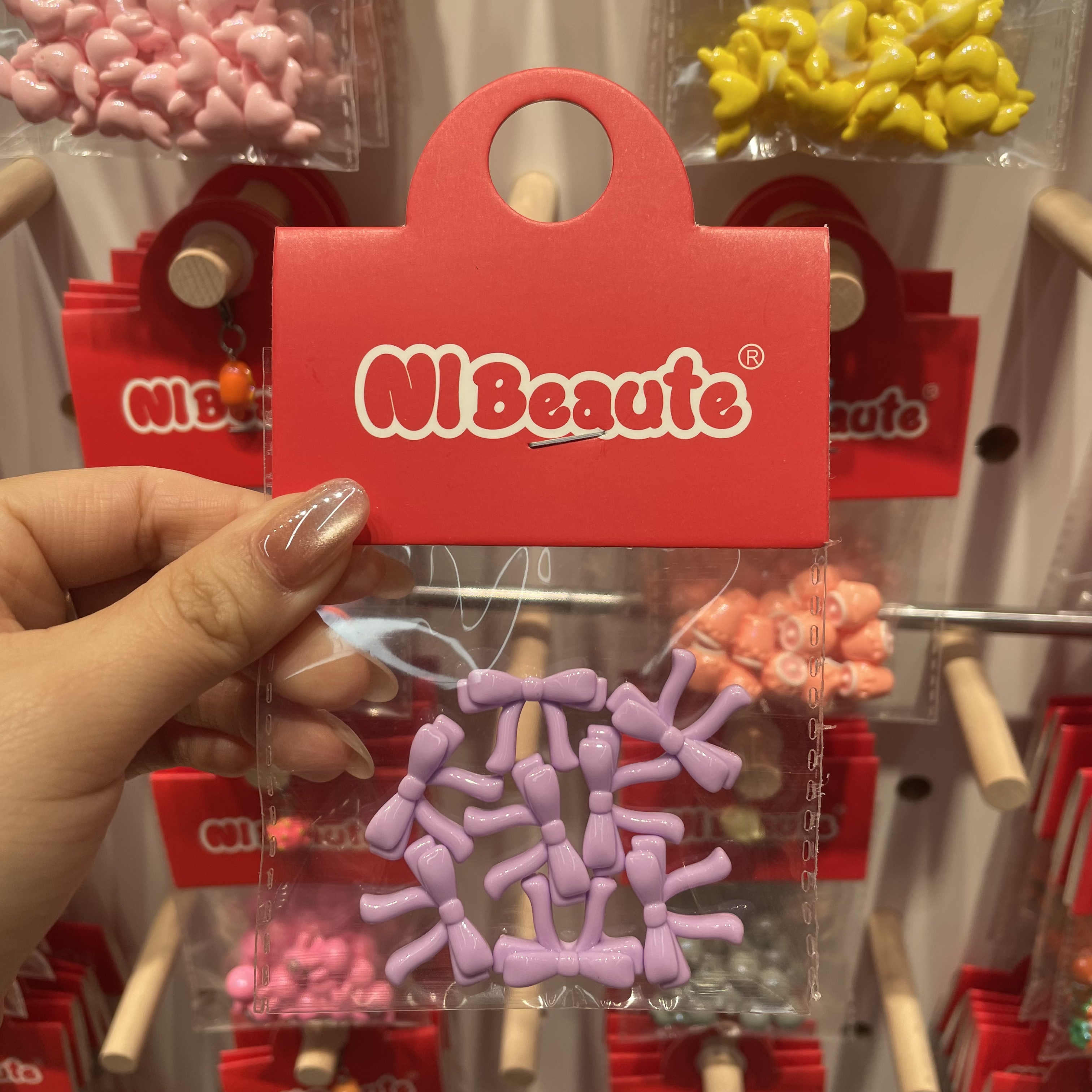 NIBeaute彩色双层蝴蝶结～创意潮流玩具DIY套装