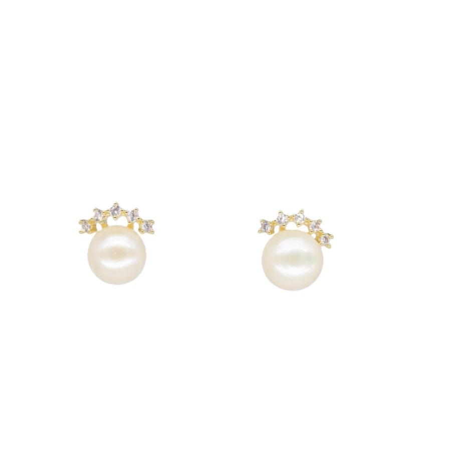 The new minimalist freshwater pearl copper plated with real gold, S925 silver needle, exudes an elegant and fresh charm, is versatile and exquisite. It is a high-end and sophisticated earpiece Item Picture